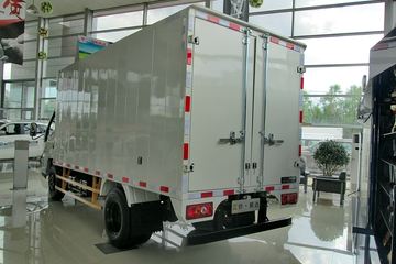 新顺达&nbsp;载货车外观                                                图片