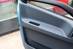 跃进 超越C300-33 125马力 4.1米单排厢式轻卡(NJ5041XXYZFDCMZ)
