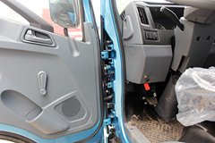 跃进 超越C300-33 125马力 4.1米单排厢式轻卡(NJ5041XXYZFDCMZ)