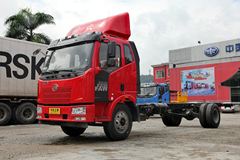 一汽解放 J6L中卡 164马力 4X2 7.7米载货车底盘(CA5160XXYP62K1L5A1E4)