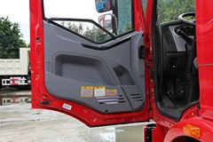 一汽解放 J6L中卡 164马力 4X2 7.7米载货车底盘(CA5160XXYP62K1L5A1E4)