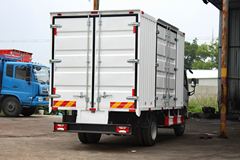 跃进 上骏X301-33 112马力 4.2米单排厢式轻卡(黄牌3.99吨)(NJ5072XXYDCFT)