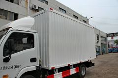 跃进 上骏X301-33 112马力 4.2米单排厢式轻卡(黄牌3.99吨)(NJ5072XXYDCFT)