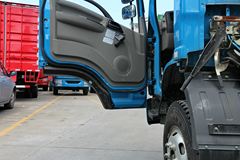 解放 虎V 124马力 3300轴距单排轻卡底盘(CA5043XXYP40K2L1E4A84-3) 解放 虎V 124马力 3300轴距单排轻卡底盘(CA5043XXYP40K2L1E4A84-3)