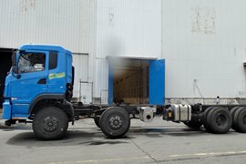 特商底盘&nbsp;随车吊外观图片