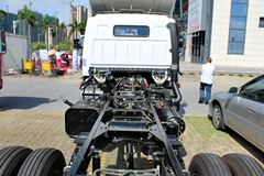 开瑞 绿卡C 109马力 3360轴距 4.1米单排轻卡底盘(SQR1041H29D-E)