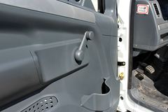 开瑞 绿卡C 109马力 3360轴距 4.1米单排轻卡底盘(SQR1041H29D-E)