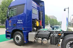 福田 欧曼GTL 6系重卡 430马力 6X4牵引车