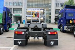福田 欧曼ETX 6系重卡 380马力 6X2 LNG牵引车