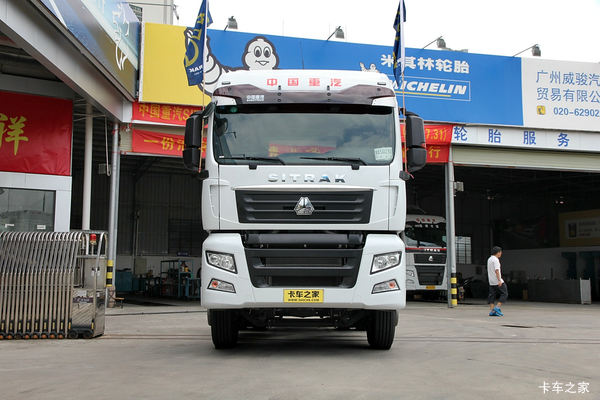 中国重汽 汕德卡SITRAK C7H重卡 400马力 6X2R牵引车