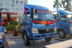 飞碟奥驰 D3系列 140马力 4X2 6.2米排半载货车底盘(FD5166CCYP8K4)