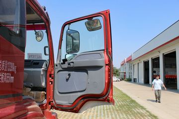 ���� ŷ����5ϵ�п� 170���� 4X2 6.2���Ű������ػ���ͼƬ