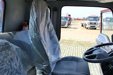 ���� ŷ����5ϵ�п� 170���� 4X2 6.2���Ű������ػ���ͼƬ