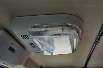 ���� ŷ����5ϵ�п� 170���� 4X2 6.2���Ű������ػ���ͼƬ