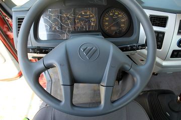 ���� ŷ����5ϵ�п� 170���� 4X2 6.2���Ű������ػ���ͼƬ