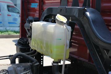 ���� ŷ����5ϵ�п� 170���� 4X2 6.2���Ű������ػ���ͼƬ