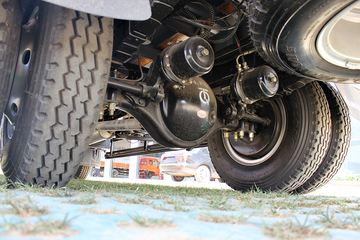 ���� ŷ����5ϵ�п� 170���� 4X2 6.2���Ű������ػ���ͼƬ