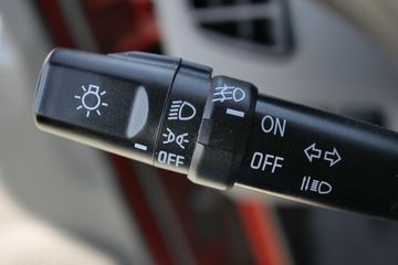 ���� ŷ����3ϵ 143���� 4.165�׵����Ῠ����(BJ5049XXY-A3)ͼƬ