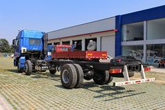 福田 欧曼ETX 6系重卡 245马力 6X2 9.53米厢式载货车底盘(BJ5257XXY-XA)