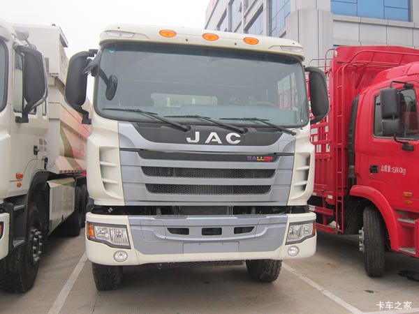 格尔发K3 混凝土搅拌车