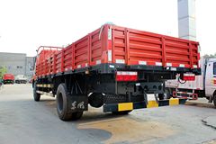 东风 多利卡D8 136马力 4X2 6.12米排半栏板载货车(DFA1140L11D6)