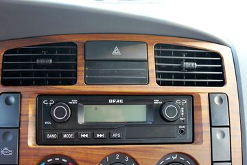 ���� ������D8 136���� 4X2 6.12���Ű������ػ���ͼƬ