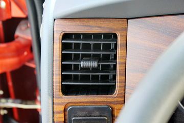 ���� ������D8 136���� 4X2 6.12���Ű������ػ���ͼƬ