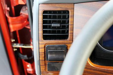 ���� ������D8 136���� 4X2 6.12���Ű������ػ���ͼƬ