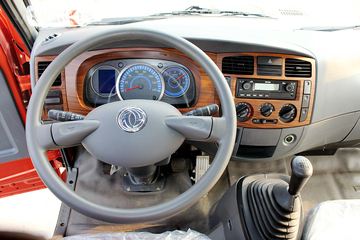 ���� ������D8 136���� 4X2 6.12���Ű������ػ���ͼƬ