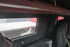 江淮 格尔发K3重卡 336马力 6X2 LNG牵引车(HFC4241P1N5C29F)