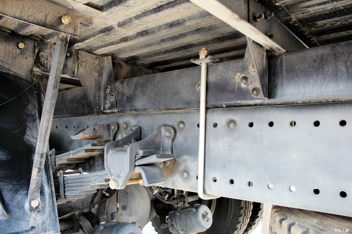  D9п 160 4X2 6.2ػ(DFA1140L10D6)                                                
