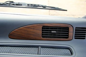 ���� ������D8 150���� 4X2 5.2���Ű������ػ���ͼƬ