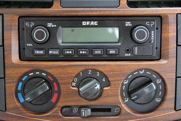 ���� ������D8 150���� 4X2 5.2���Ű������ػ���ͼƬ