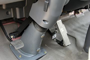 ���� ������D8 150���� 4X2 5.2���Ű������ػ���ͼƬ