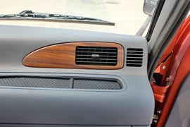 凯普特E&nbsp;载货车驾驶室                                               图片