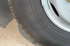 东风 锐铃L 116马力 4.15米单排栏板轻卡(DFA1041S11D2)