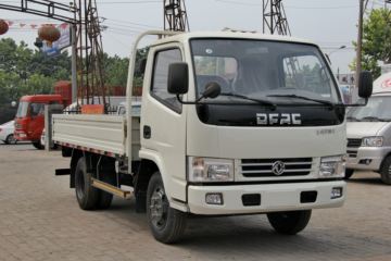 东风 多利卡D5 115马力 2.8米双排栏板轻卡(EQ1040D3BDD)