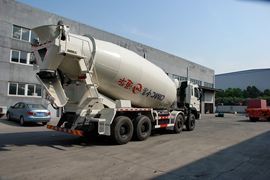 格尔发K3&nbsp;混凝土搅拌车外观                                                图片