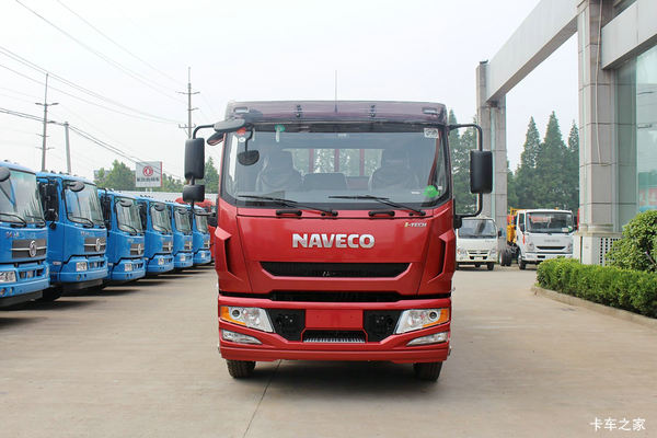 跃进 超越C500-47 180马力 排半载货车底盘