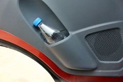 跃进 超越C500中卡 180马力 4X2 6.7米排半栏板载货车(NJ1131ZQDDWZ)