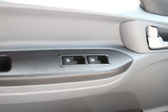 江淮 格尔发K6中卡 165马力 4X2 6.8米排半载货车(中高顶)(迈斯福动力)(HFC1161PZ5K1E1AF)