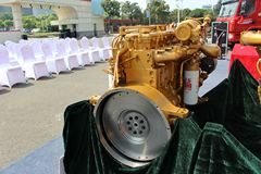 东风康明斯ISL9.5-400E40A 400马力 9.5L 国四 柴油发动机