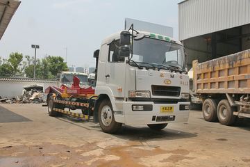 华菱之星 160马力 4X2 粉粒物料车底盘(AH5160ZBG0L4)