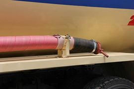 华菱之星&nbsp;粉粒物料运输车上装图片