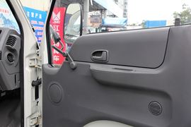 新凯运&nbsp;冷藏车驾驶室图片