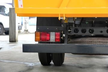 ���� ����˳�� 109���� 3.88����ж��ͼƬ