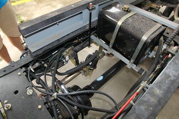 ���� ����˳�� 109���� 3.88����ж��ͼƬ