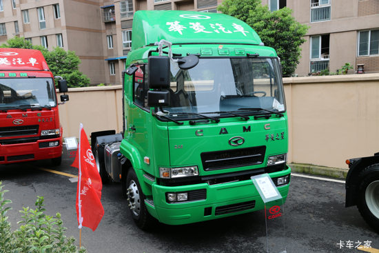 ����֮�� �ؿ� 245���� 4X2ǣ����(HN4180C34C4M5)