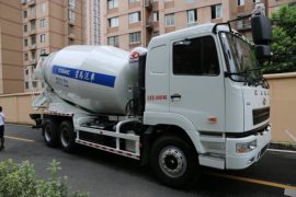 华菱M5&nbsp;混凝土搅拌车外观                                                图片