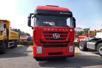上汽红岩 杰狮M100重卡 336马力 4X2 LNG牵引车(CQ4186HTG381T)